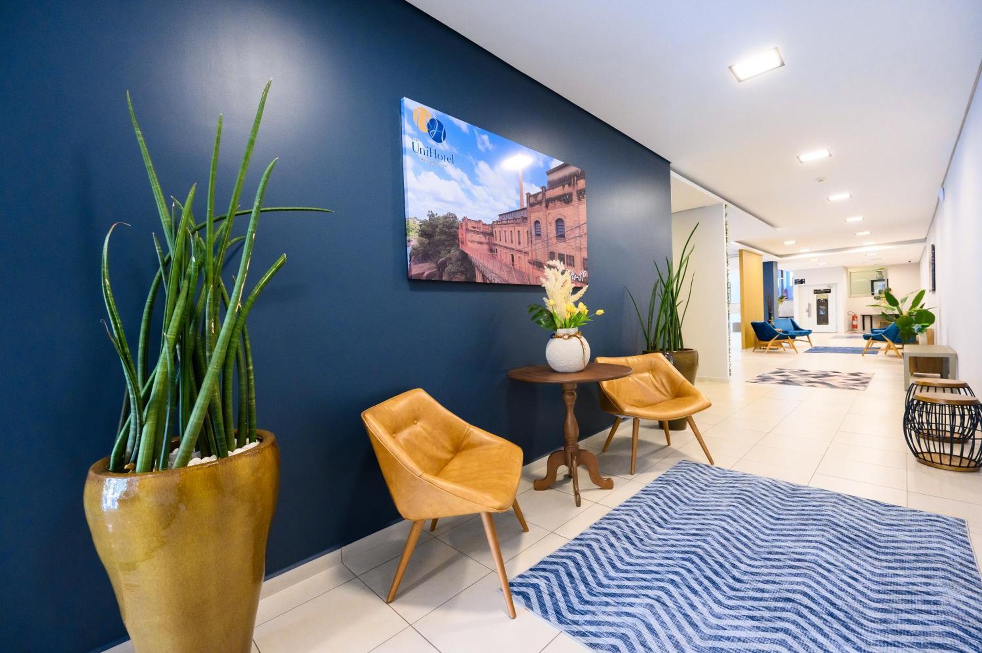 Unihotel Salto Салто Екстериор снимка