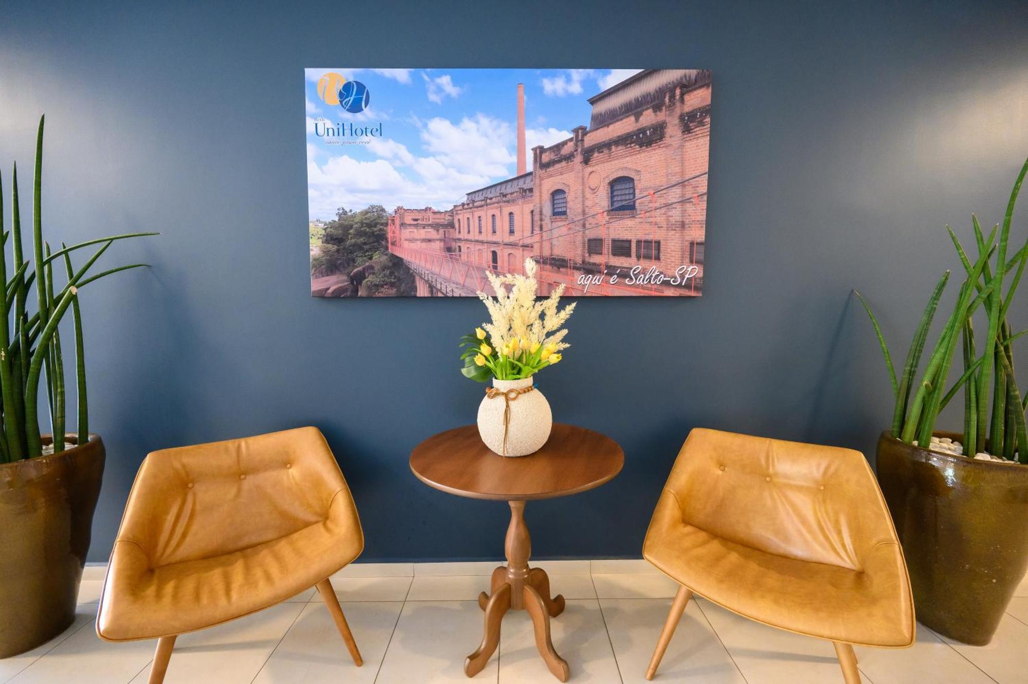 Unihotel Salto Салто Екстериор снимка