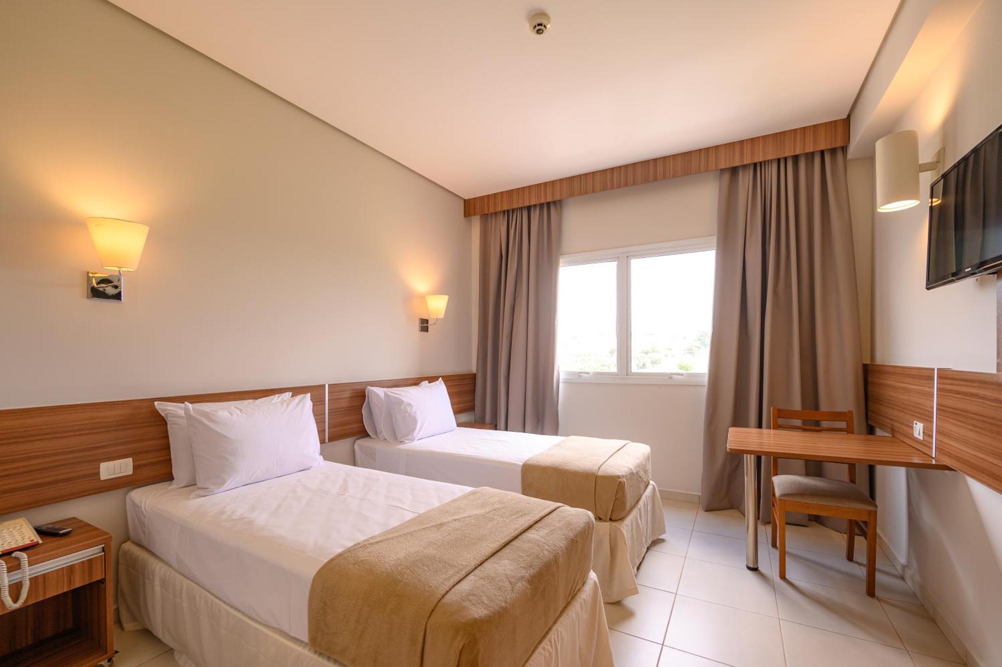 Unihotel Salto Салто Екстериор снимка