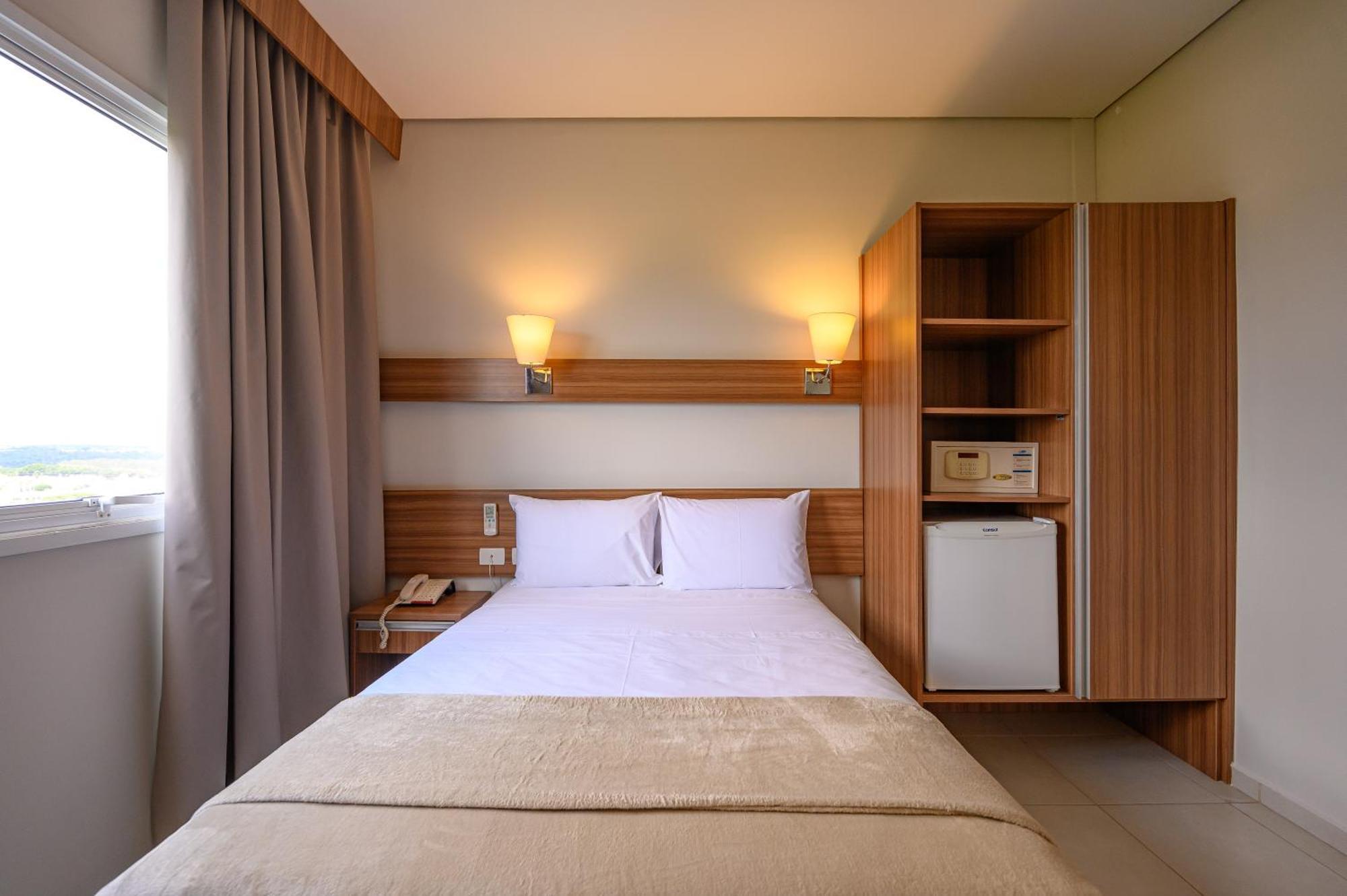 Unihotel Salto Салто Екстериор снимка
